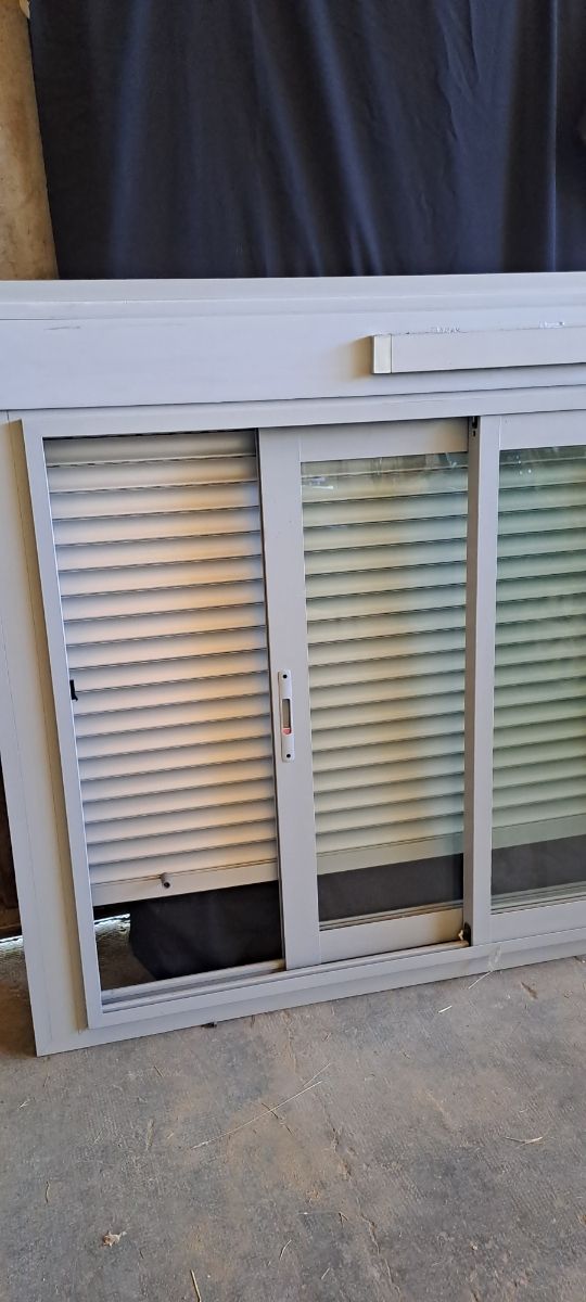 Ventana aluminio corredera 176x132cm