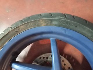 Rueda Delantera Aprilia SR