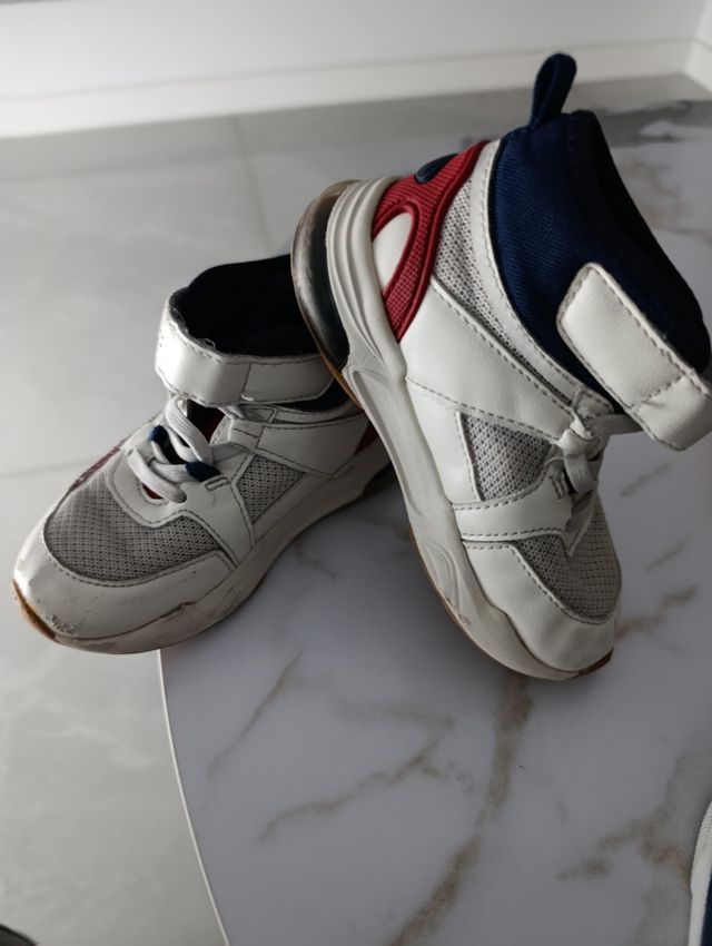 8 zapatos niño - varios estilos