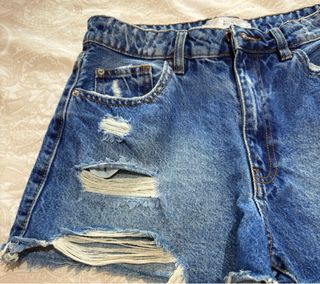 Pantalón corto
