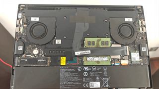 Razer Blade 15 / i7 / RTX3070 / 2TB SSD / 16GB RAM