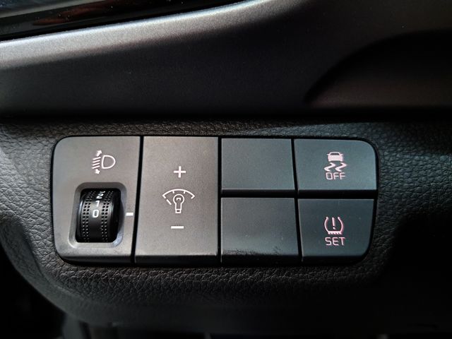 KIA Stonic 1.0 TGDi 100CV Drive