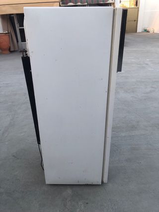 Frigorífico Zanussi para caravana