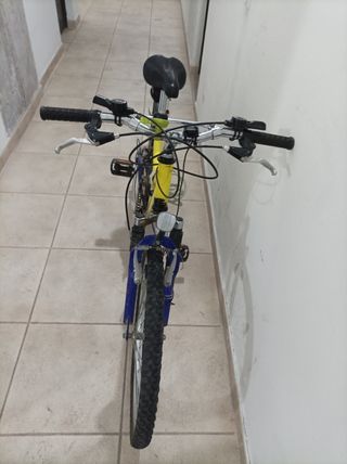 Bicicleta montaña niño 8-12 años en buen estado 