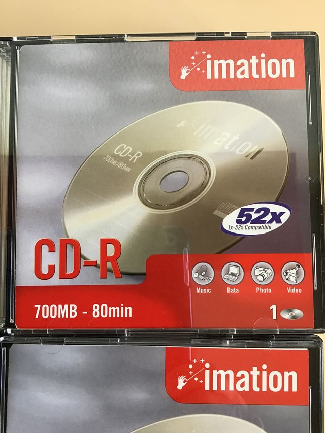 20 CD Imation da 700 MB - 80 minuti
