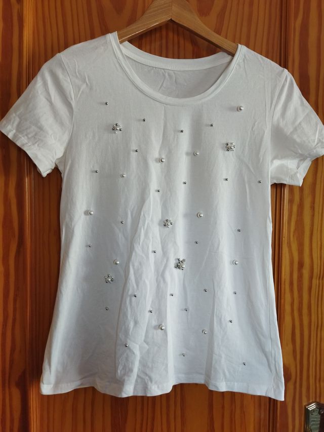 Camiseta perlas