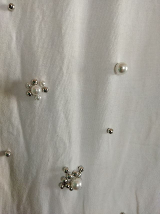 Camiseta perlas