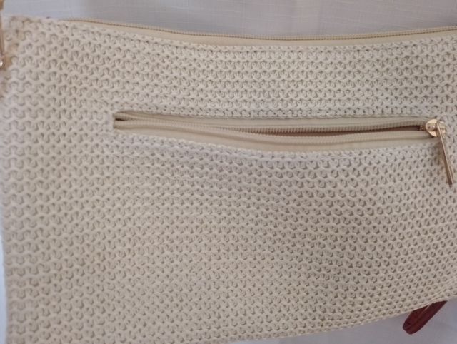 Bolso bandolera beige y marrón