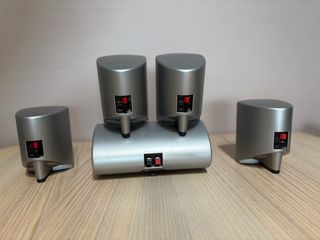 JBL 140 - Sistema de sonido 5.1