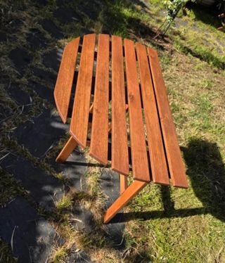 Mesa plegable de madera, color teca personalizado