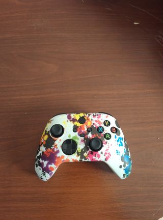 Xbox Series S 1TB - Impecable+ Extras y garantía