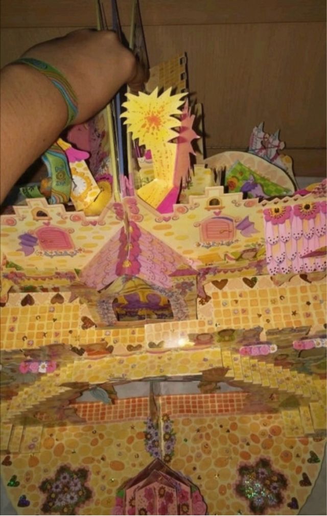 Libro desplegable “Boda en el castillo magico”