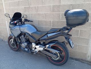 Honda CBF 600 - Moto