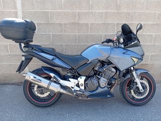 Honda CBF 600 - Moto