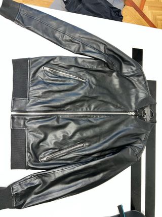 Chaqueta negra Zara - cuero
