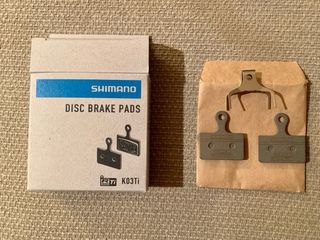 Pastillas freno disco Shimano K03Ti orgánicas