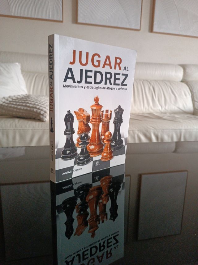 Jugar al Ajedrez - Adolivio Capeace