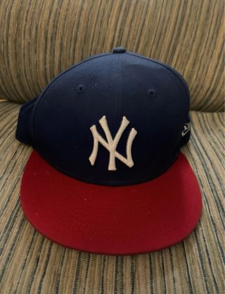Gorra NY Yankees New Era Azul-Rojo