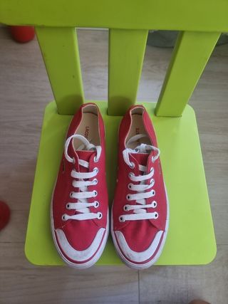 Zapatillas Lacoste rojas 39 