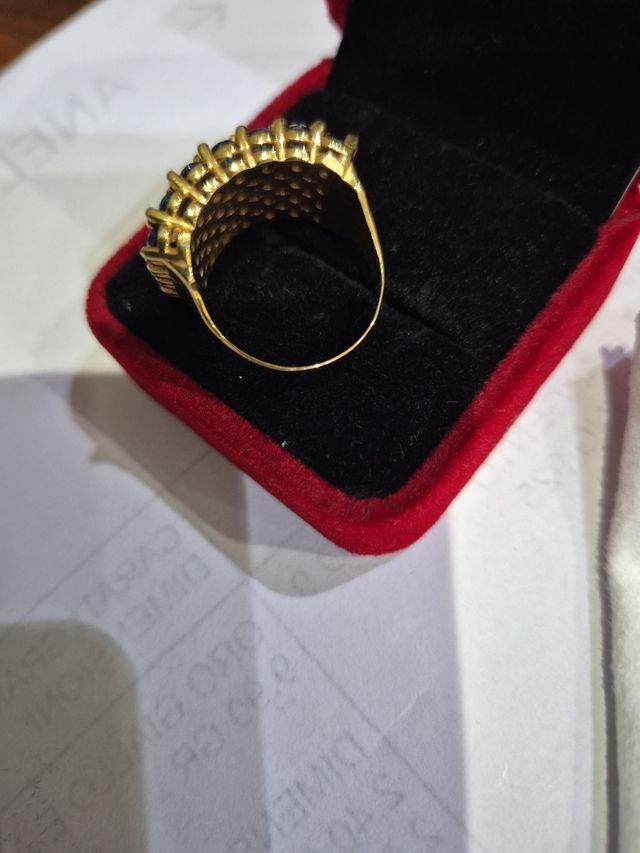 Anello oro 9kt | 28 Zaffiri