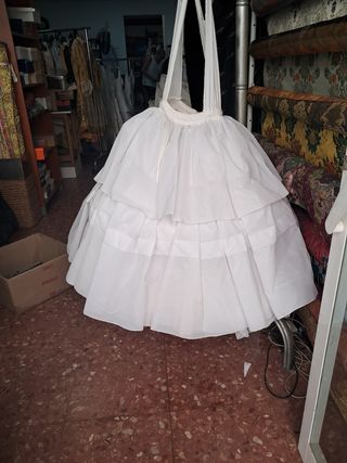 Cancán Blanco - Talla niña 75cm de largo