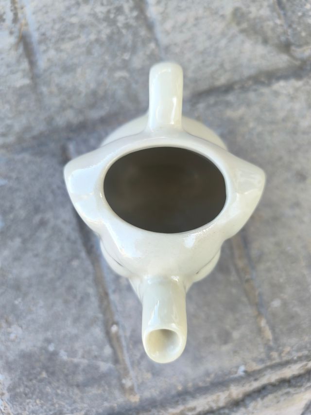 Frasco de elefante de porcelana vintage