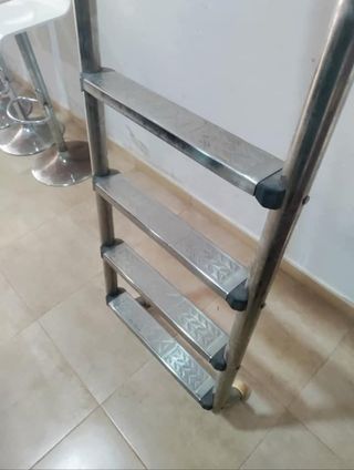 Escalera piscina acero inoxidable