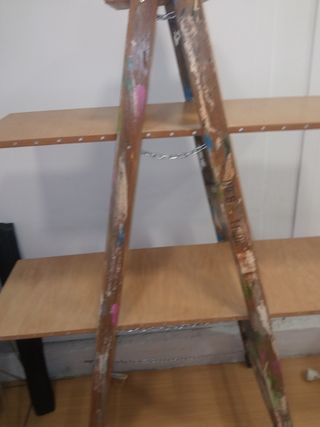 Estanteria escalera vintage