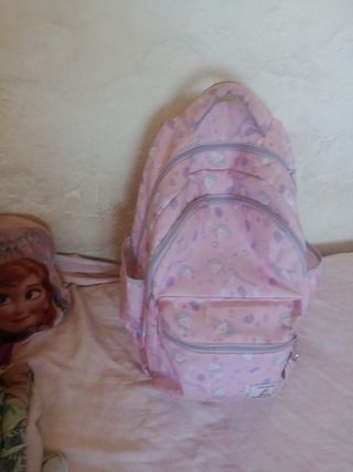 Mochila escolar regalo estuche