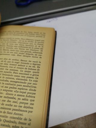 Difunto Bajo Los Almendros En Flor