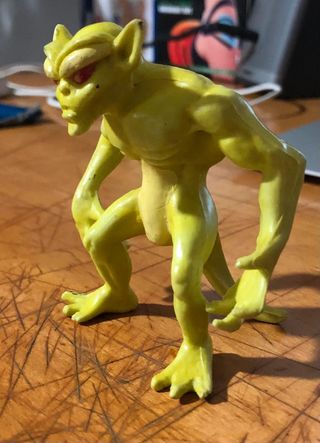 Mostro Galoob Blackstar giallo-verde