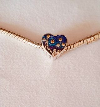 Charm corazón noche estrellada