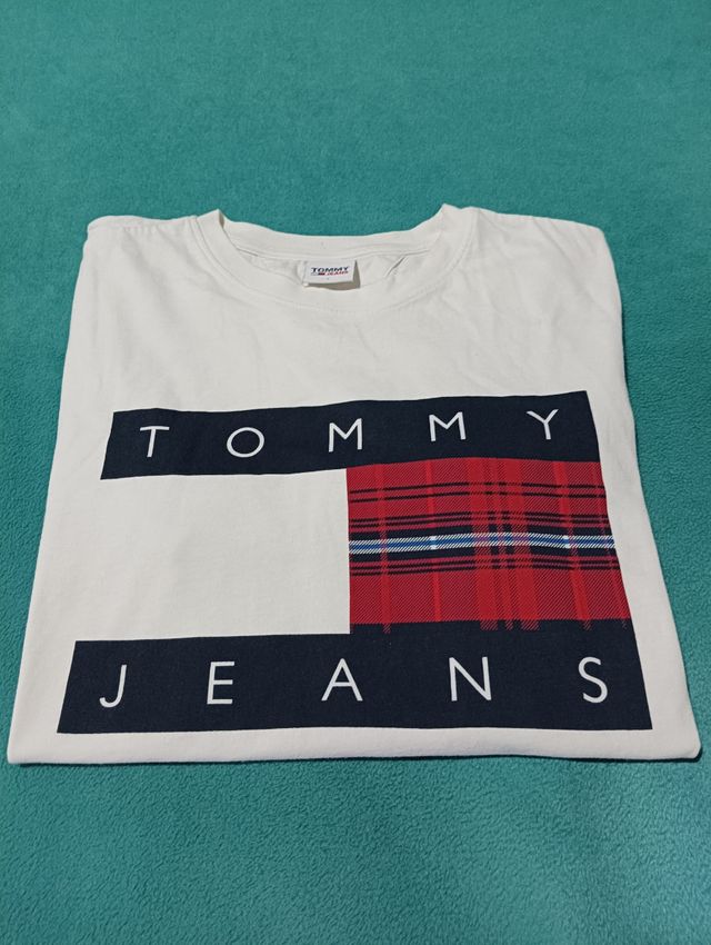 Camiseta Tommy Jeans blanca