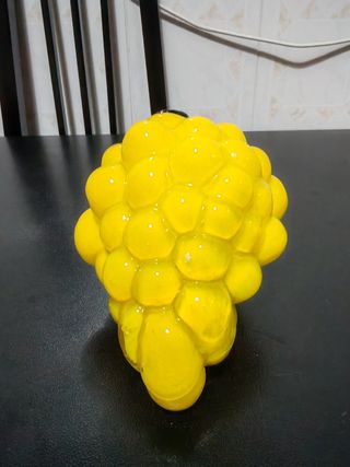 Uva in vetro gialla
