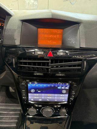 Opel Astra 1.9 CDTI 150CV