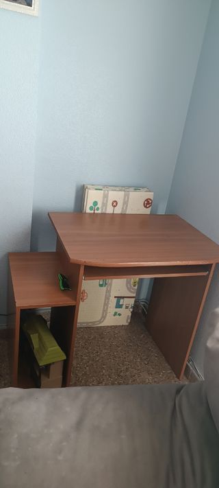 Mesa escritorio madera marrón