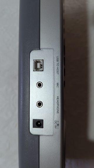 Teclado Ringway K35: 100 Sonidos