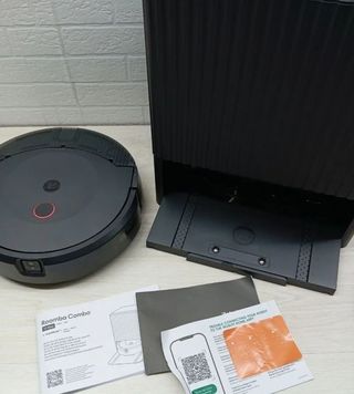 iRobot Roomba Combo 10 MAX + Base AutoWash, Robot 
