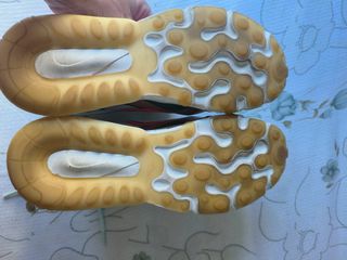 Nike Air Max 270 React - 38,5