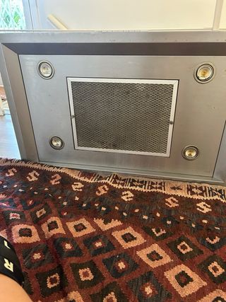 Campana extractora Gutman acero
muy elegante