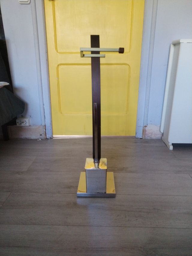 Portarollos con escobillero vintage