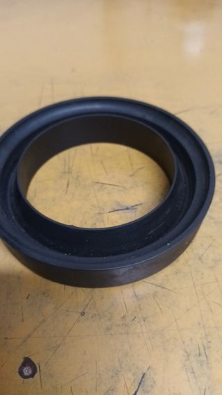 Guarnizione Gomma NBR per torchio idraulico