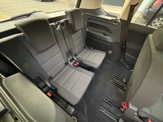 Volkswagen Touran advance 1.6TDI - 115cv  BMT