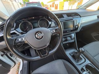 Volkswagen Touran advance 1.6TDI - 115cv  BMT