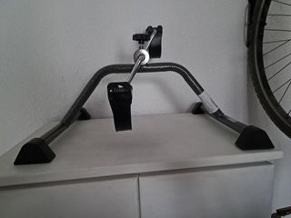 Bicicleta estática para piernas