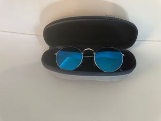 Gafas sol redondas azules