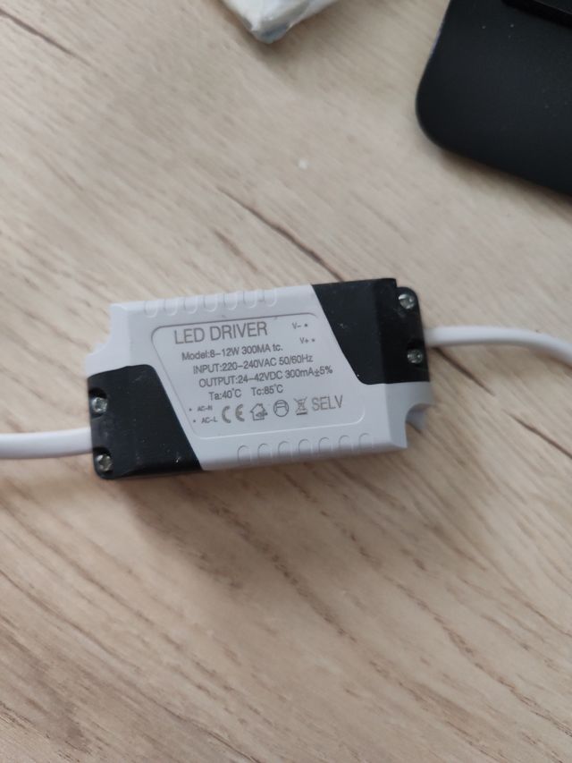 Foco LED empotrable cuadrado