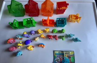 Zomlings Town - 20 Muñecos
