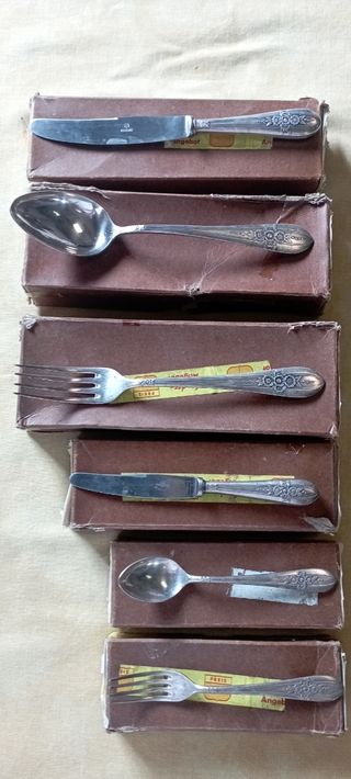 Cubertería alpaca antigua Dalia