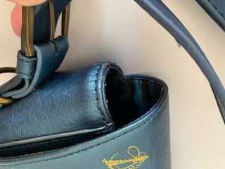 Bolso Desigual bandolera azul metalizado